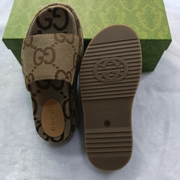 New Arrival Shoes G3330