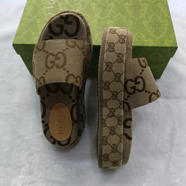 New Arrival Shoes G3330