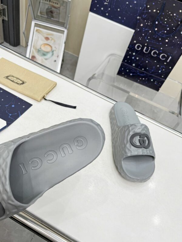 New Arrival Shoes G3335