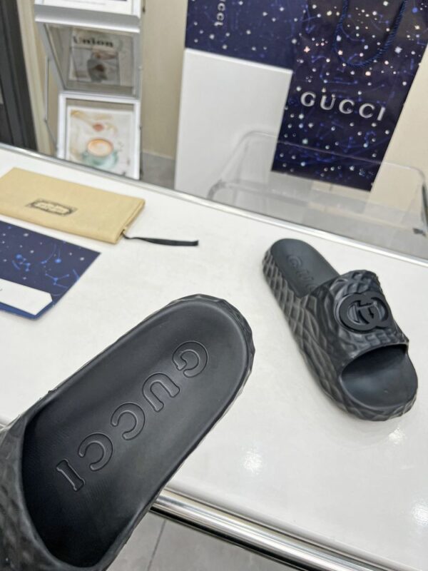New Arrival Shoes G3335