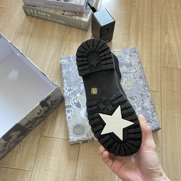 New Arrival Shoes D3127