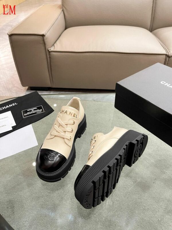 New Arrival Women CN Shoes 330