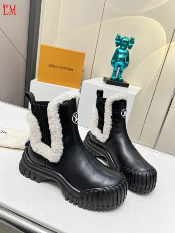 New Arrival Women LV Shoes 372