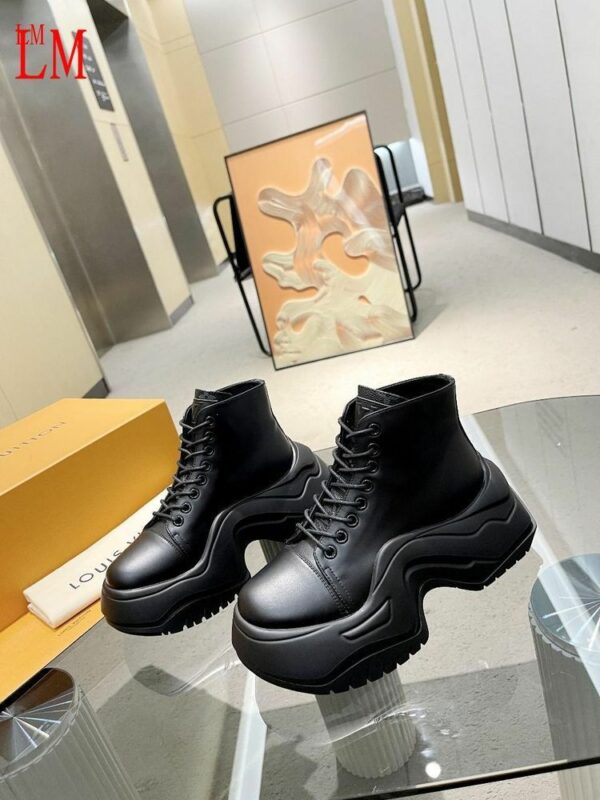 New Arrival Women LV Shoes 368