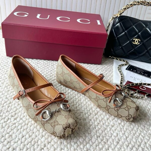 New Arrival Shoes G3435