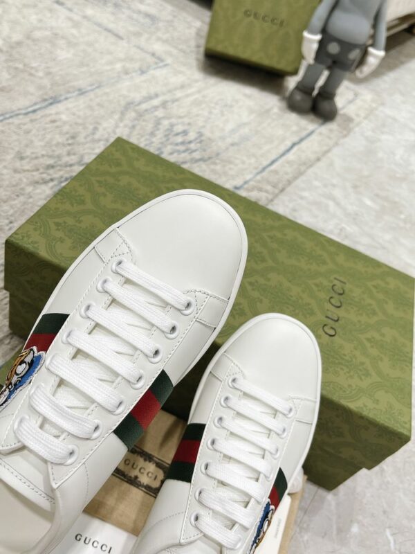 New Arrival Shoes G3426