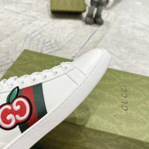 f697f251