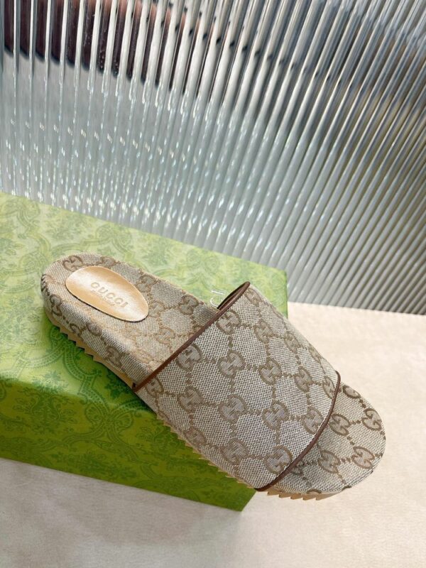 New Arrival Shoes G3429