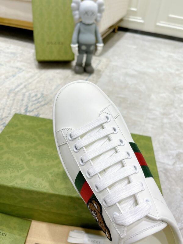 New Arrival Shoes G3421