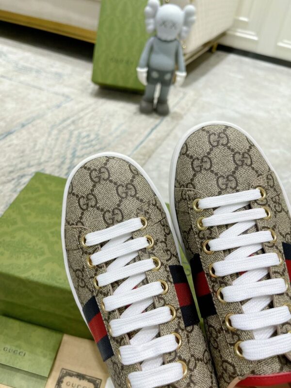 New Arrival Shoes G3411