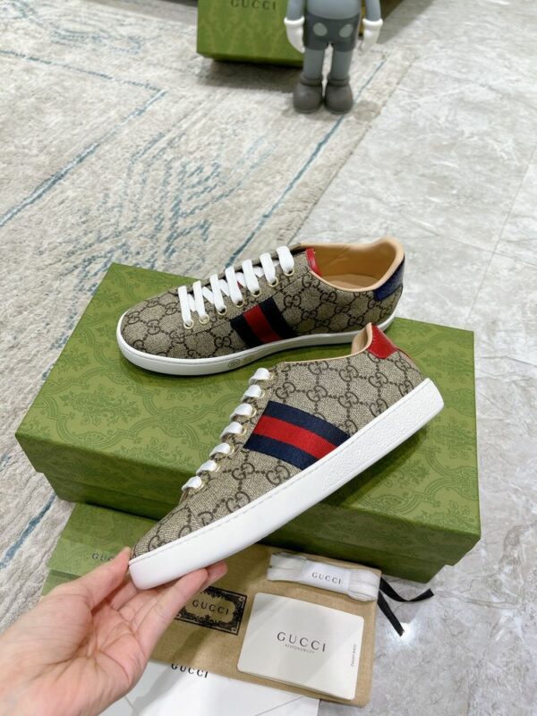 New Arrival Shoes G3411