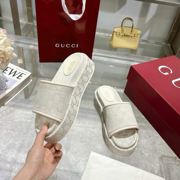 New Arrival Shoes G3409