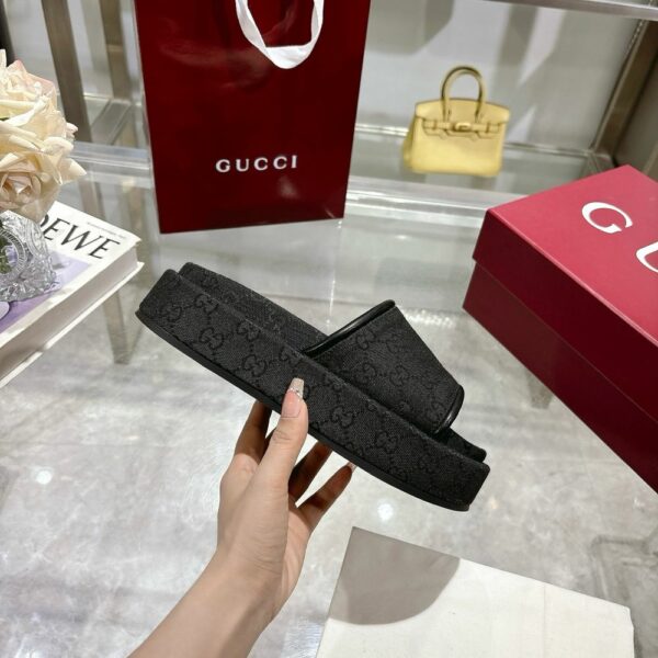 New Arrival Shoes G3409
