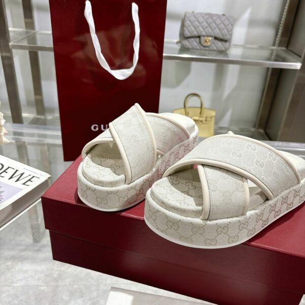 New Arrival Shoes G3408.1