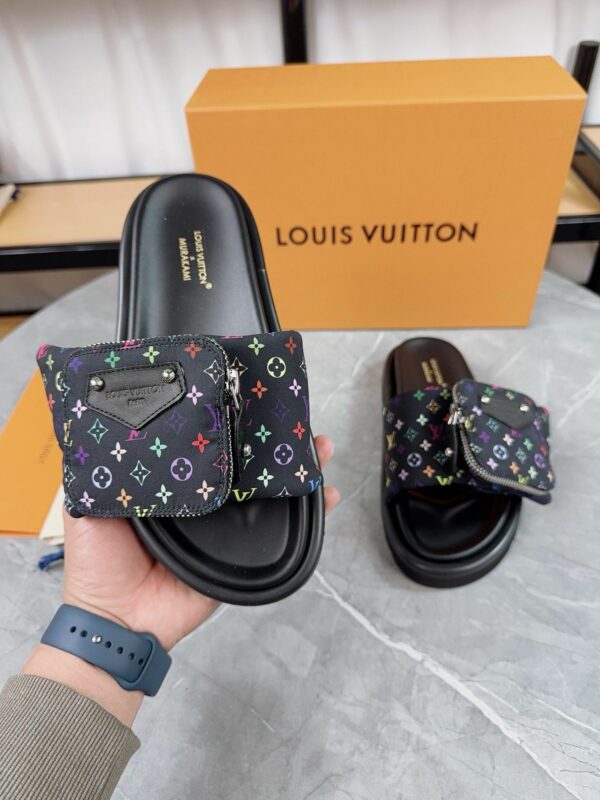 New Arrival Women Slippers 130