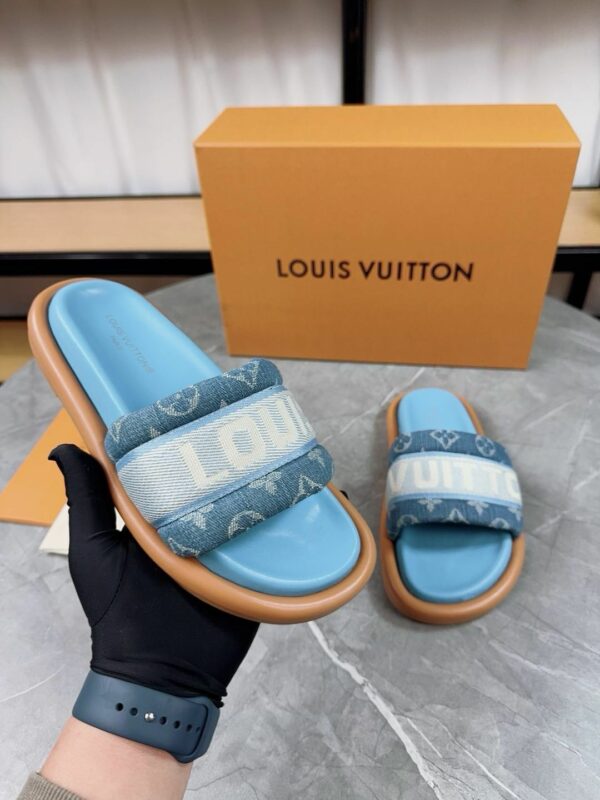 New Arrival Women Slippers 129