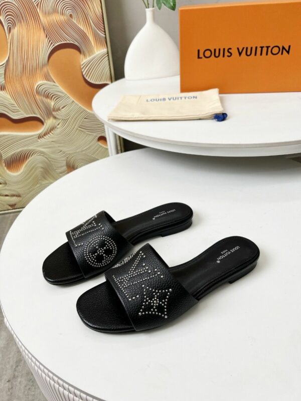 New Arrival Women Slippers 128