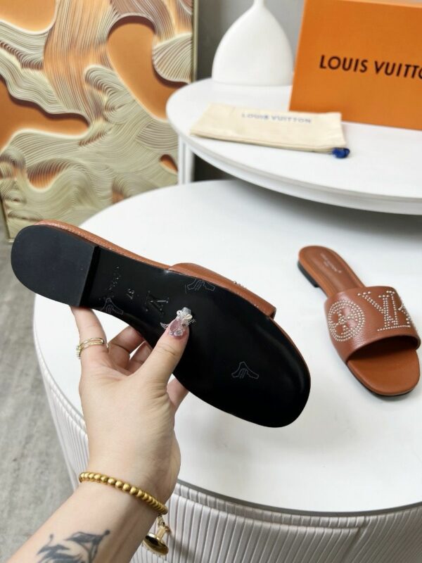 New Arrival Women Slippers 128
