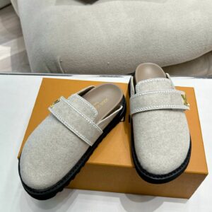 New Arrival Women Slippers 127