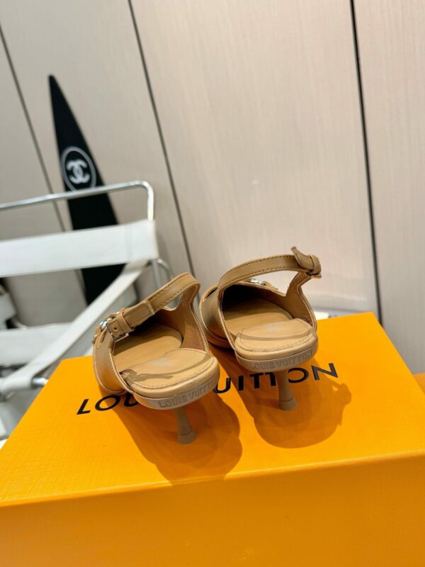 New Arrival Women Slippers 125