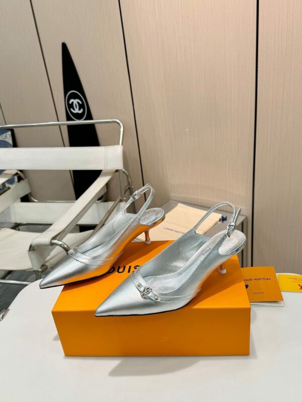 New Arrival Women Slippers 125