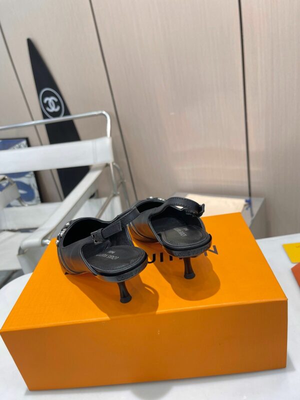 New Arrival Women Slippers 125