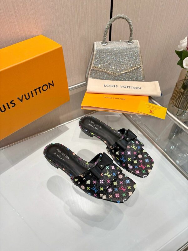 New Arrival Women Slippers 124