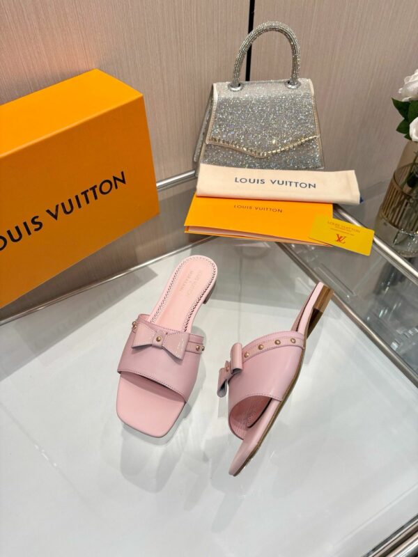 New Arrival Women Slippers 124