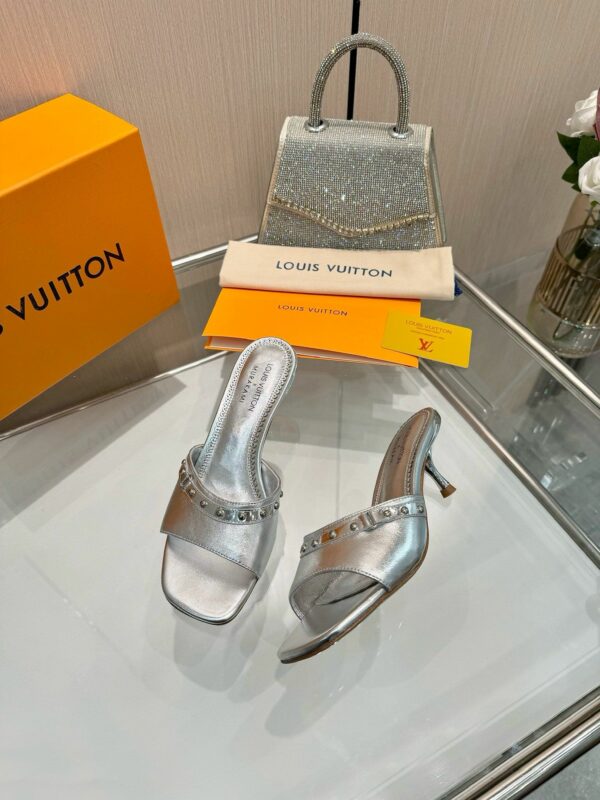 New Arrival Women Slippers 123
