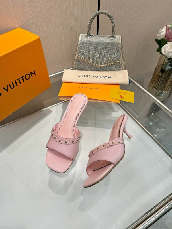 New Arrival Women Slippers 123