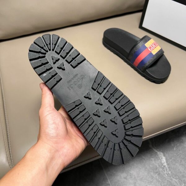 New Arrival Shoes G3390