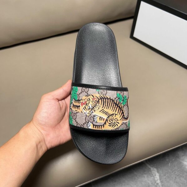 New Arrival Shoes G3387