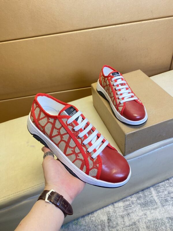 New Arrival Shoes V3017