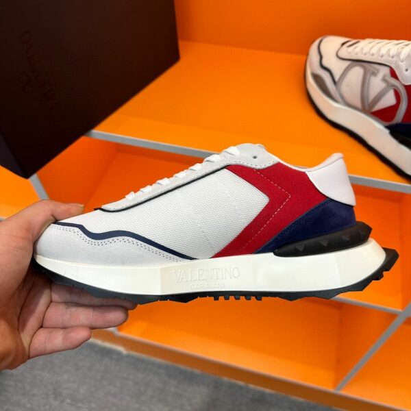 New Arrival Shoes V3016