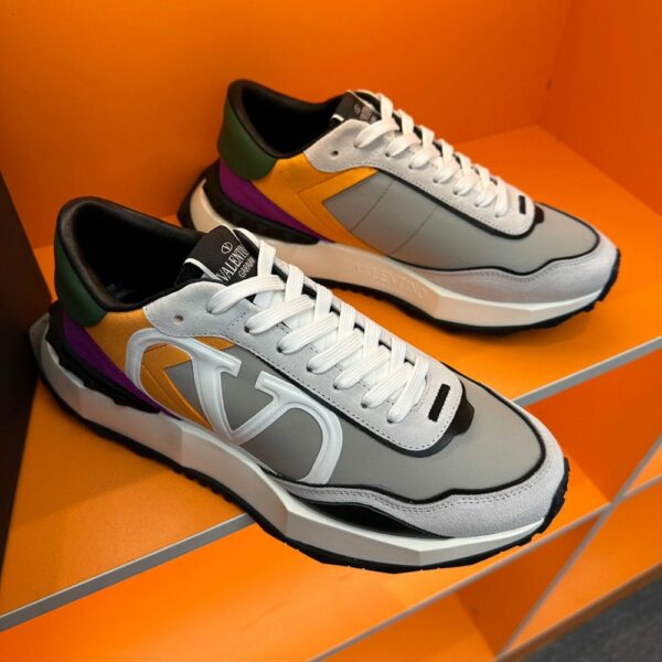 New Arrival Shoes V3016
