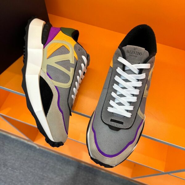 New Arrival Shoes V3016