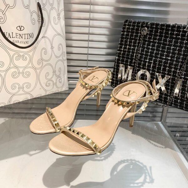 New Arrival Shoes V3012