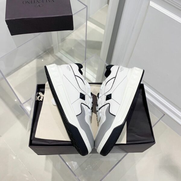 New Arrival Shoes V3009