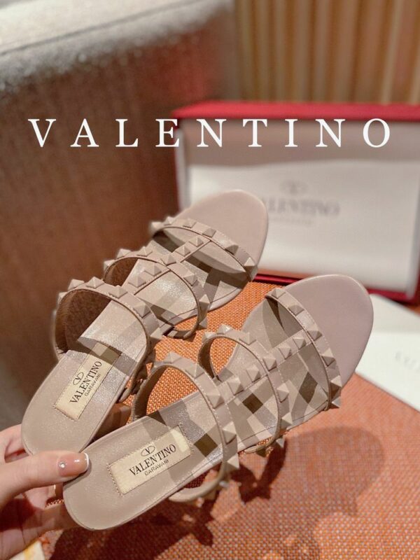 New Arrival Shoes V3008