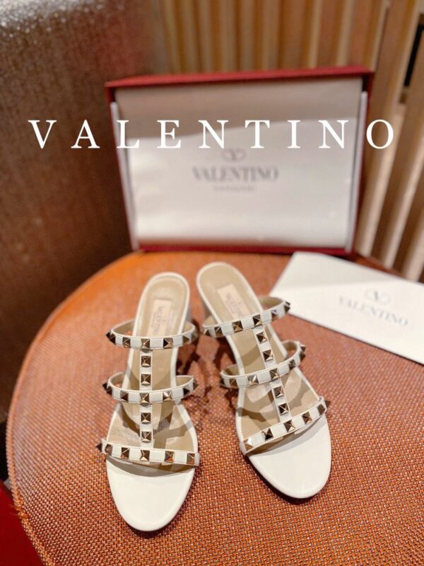 New Arrival Shoes V3008