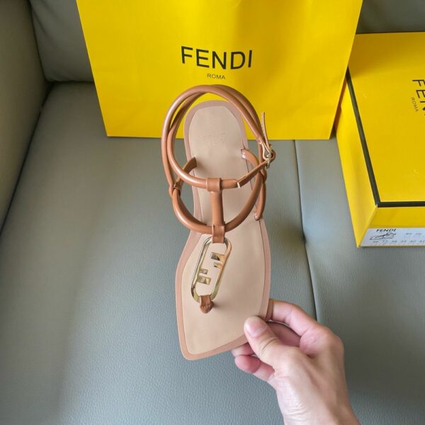 New Arrival Shoes F3096