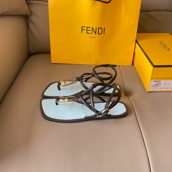 New Arrival Shoes F3096