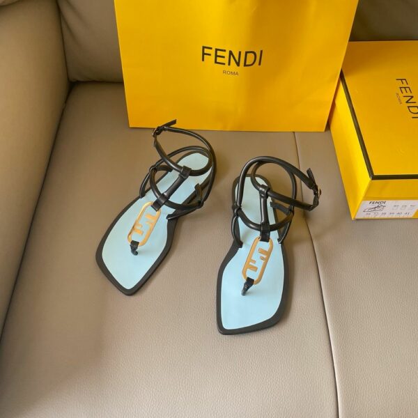 New Arrival Shoes F3096