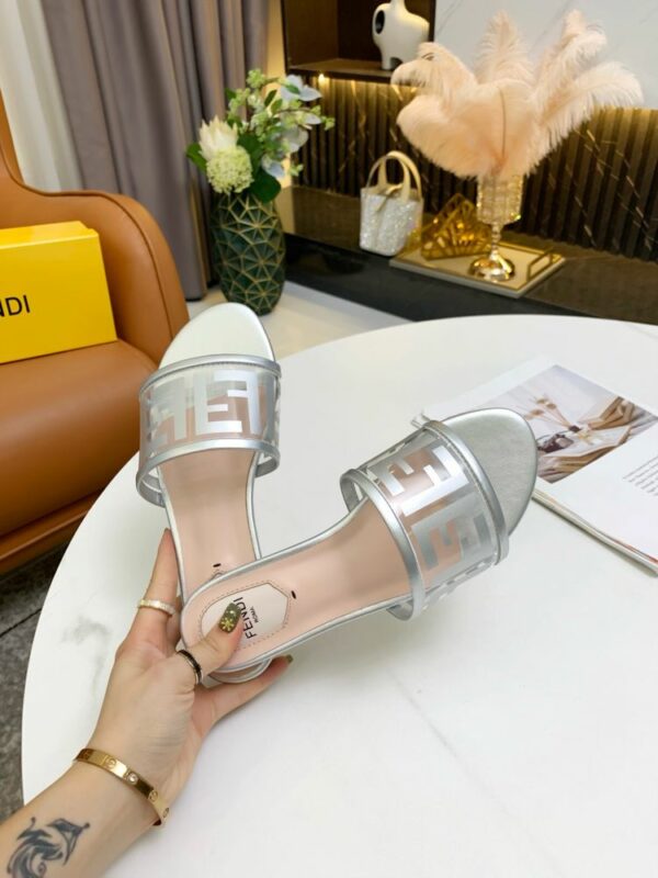 New Arrival Shoes F3095