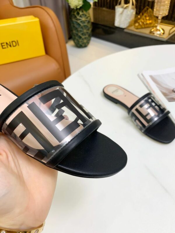 New Arrival Shoes F3095