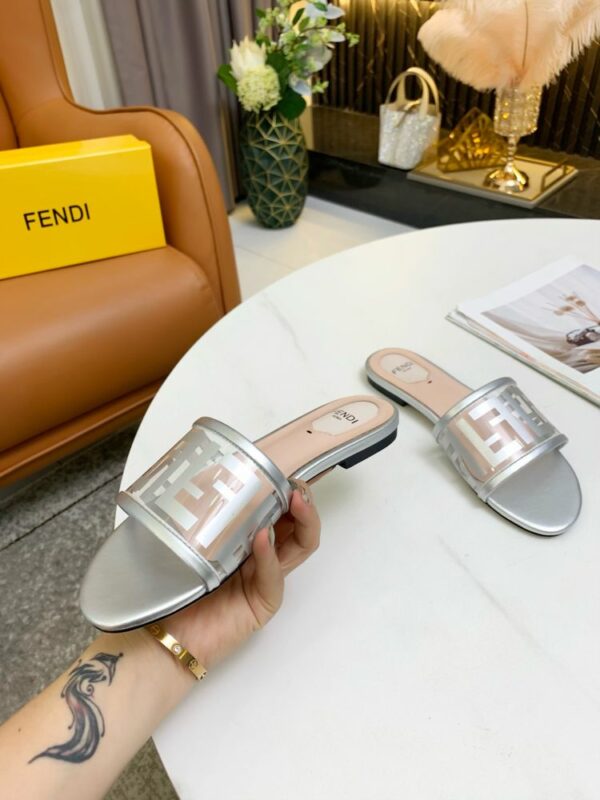 New Arrival Shoes F3095