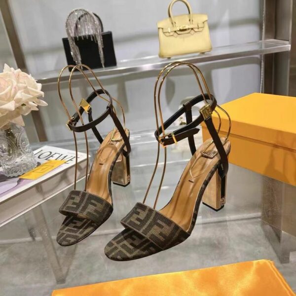 New Arrival Shoes F3093