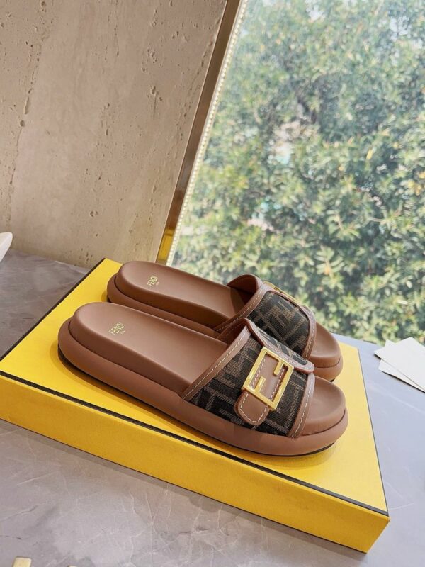 New Arrival Shoes F3091