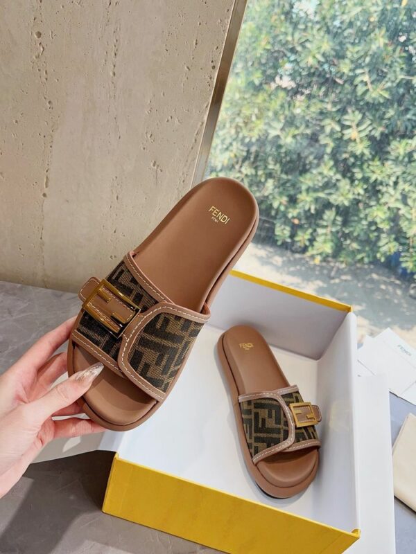 New Arrival Shoes F3091
