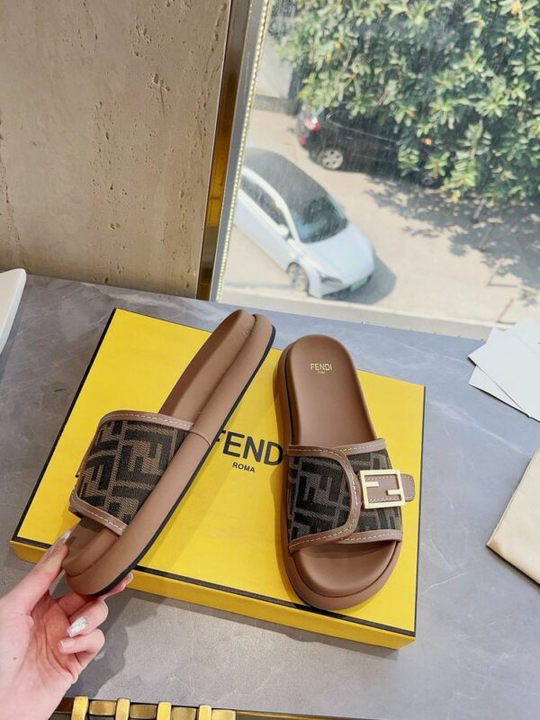 New Arrival Shoes F3091